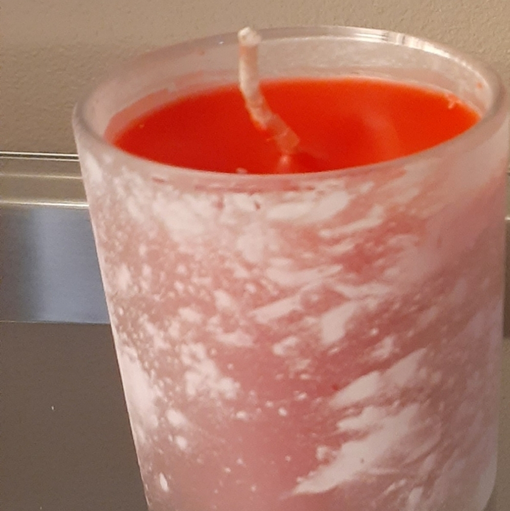🍓Strawberry Punch Candles🍓* Set of 2 - Picture 2 of 3